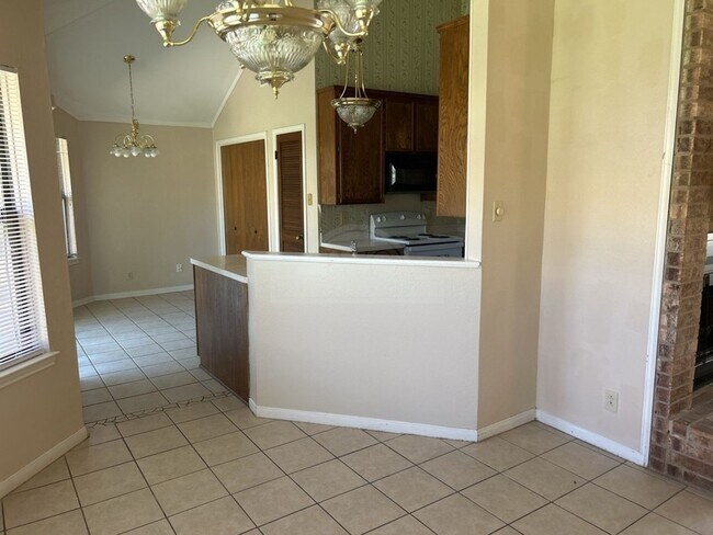 Building Photo - 101 Nancy Dr