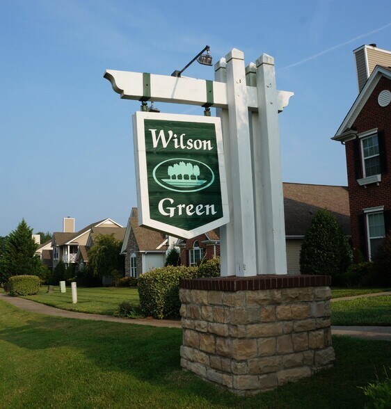 Building Photo - 169 Dundee Dr