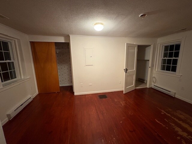 Building Photo - 887 Natural Chimneys Rd