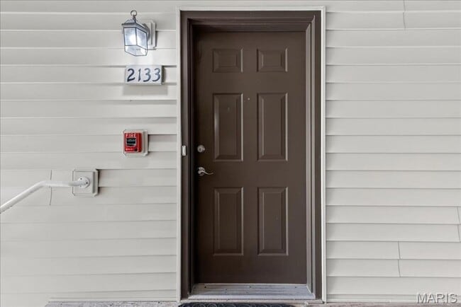 Building Photo - MOVE IN READY condo in Lake St. Louis
