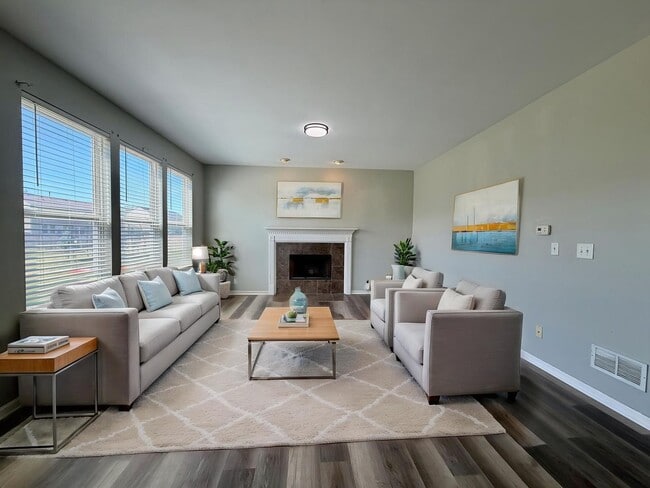 Building Photo - 367 Bertram Dr