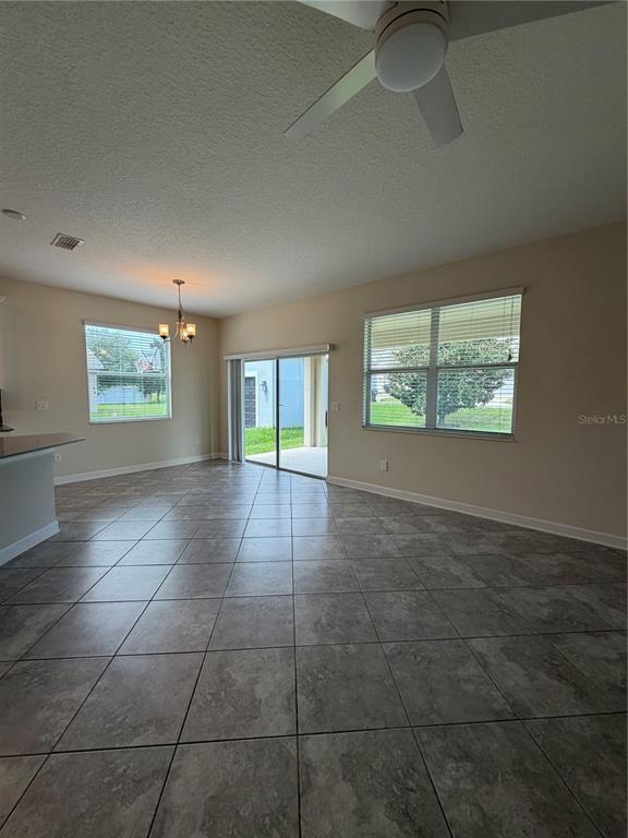 Building Photo - 15055 Driftwater Dr