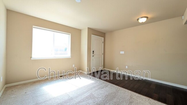 Building Photo - 6767 Sandyford Lane