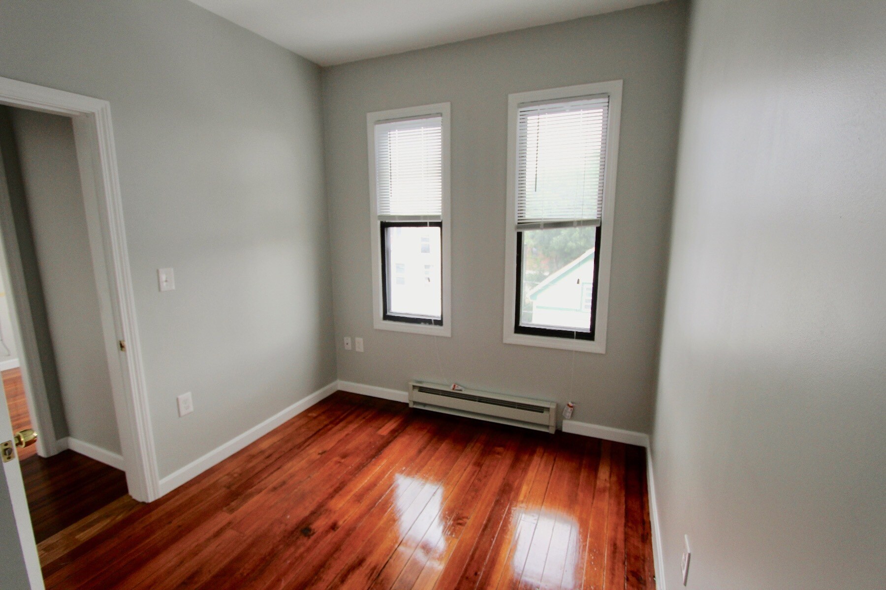 Building Photo - 358 Princeton St