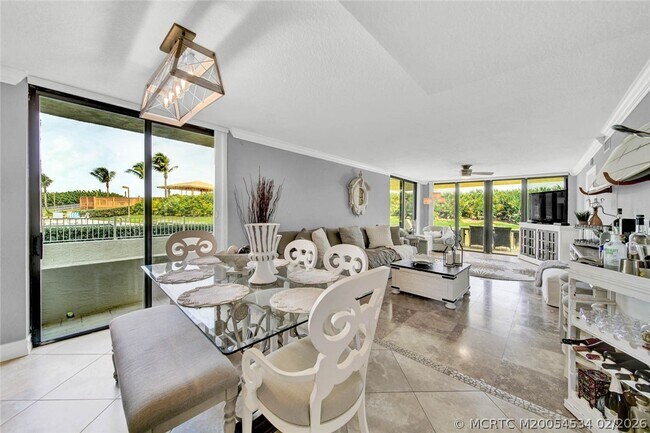 Building Photo - 10680 S Ocean Dr