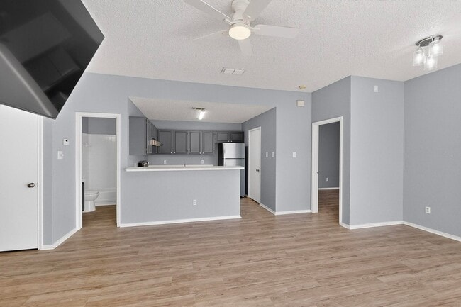 Building Photo - 4517 Ebbtide Ct