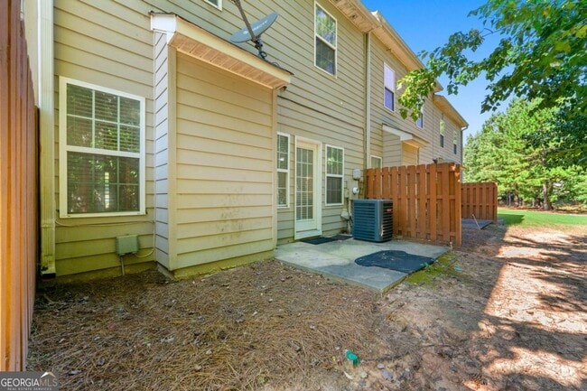 Building Photo - 7632 Rutgers Cir