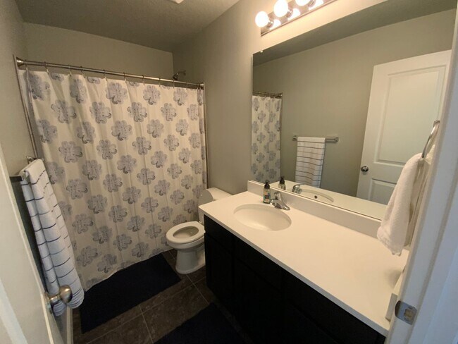 Building Photo - 5549 Dornton Ct