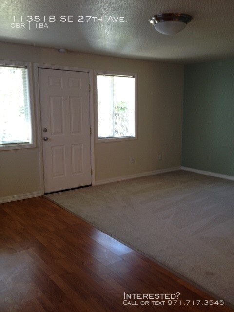 Building Photo - Dutch Village Apartments