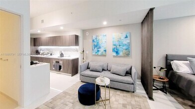 Building Photo - 851 NE 1st Ave