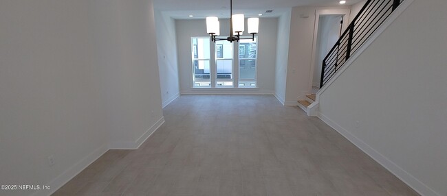 Building Photo - 1614 Bridgeton Dr