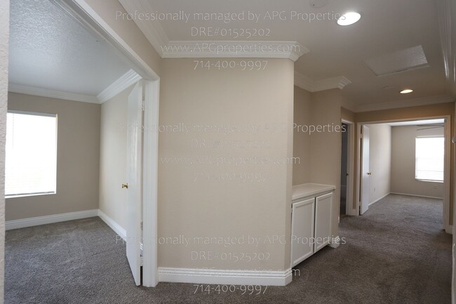 Building Photo - 1281 Celery Ln