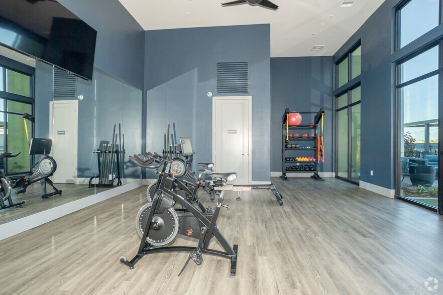 Yoga Studio - Zeta Luxury Apartments