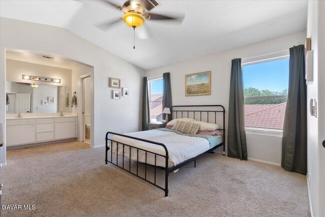Building Photo - 40144 Cantara Dr