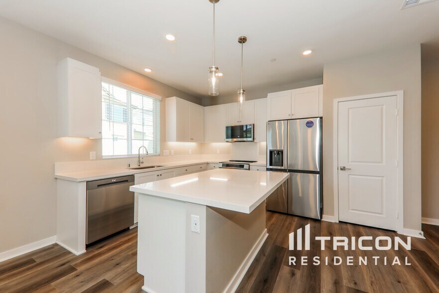 Building Photo - 29371 Caribbean Pine Way