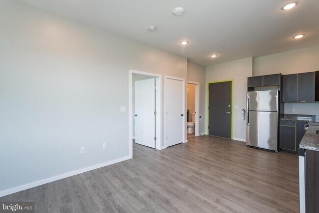 Building Photo - 4124 Haverford Ave