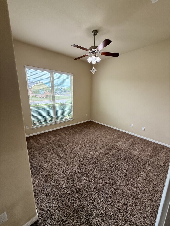 Building Photo - 10307 Bryson Dr