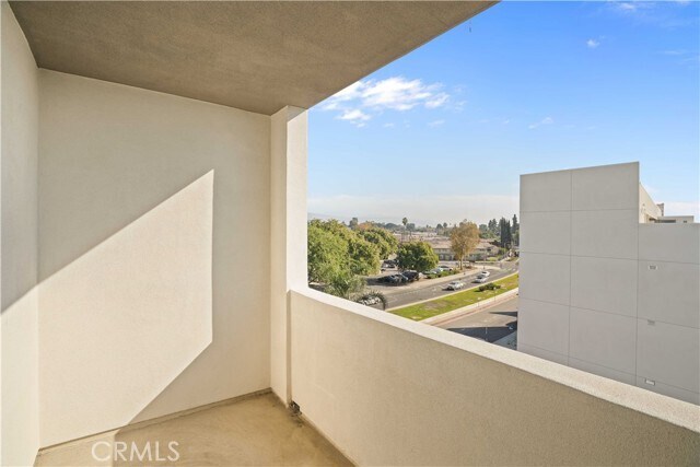 Building Photo - 8750 Sepulveda Blvd