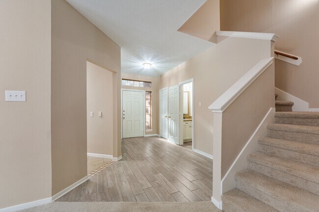 Building Photo - 9107 Baber Dr