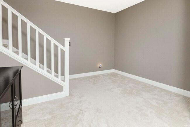 Building Photo - 4442 S Carberry Ct