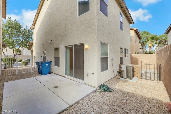 Building Photo - 7257 Camden Pine Ave