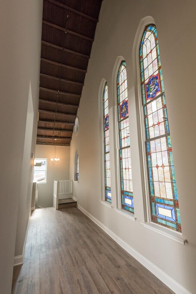 Building Photo - 1728 Eastern Ave