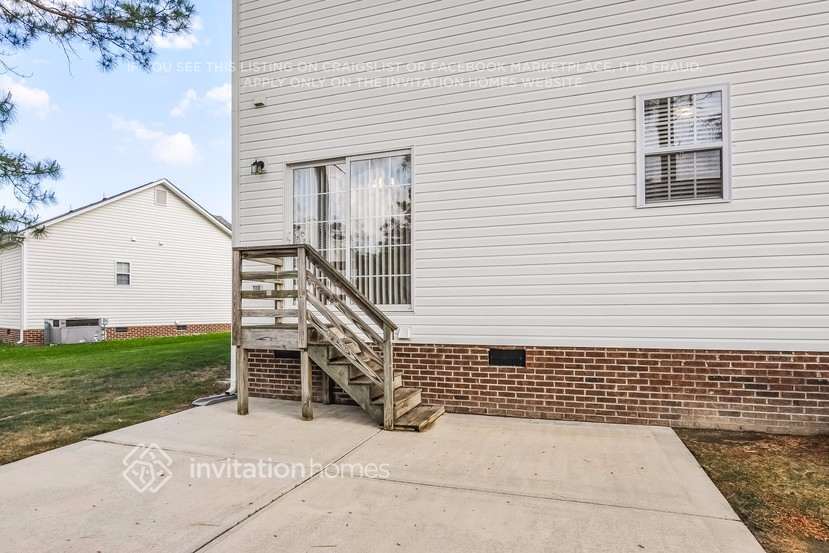 Building Photo - 508 Zircon Ln