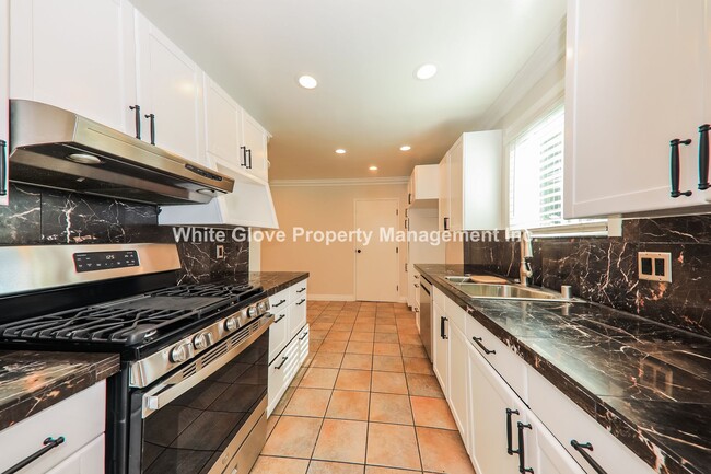 Building Photo - Charming 3 Bedroom Fullerton Home with Private Backyard Retreat on a Quiet Street
