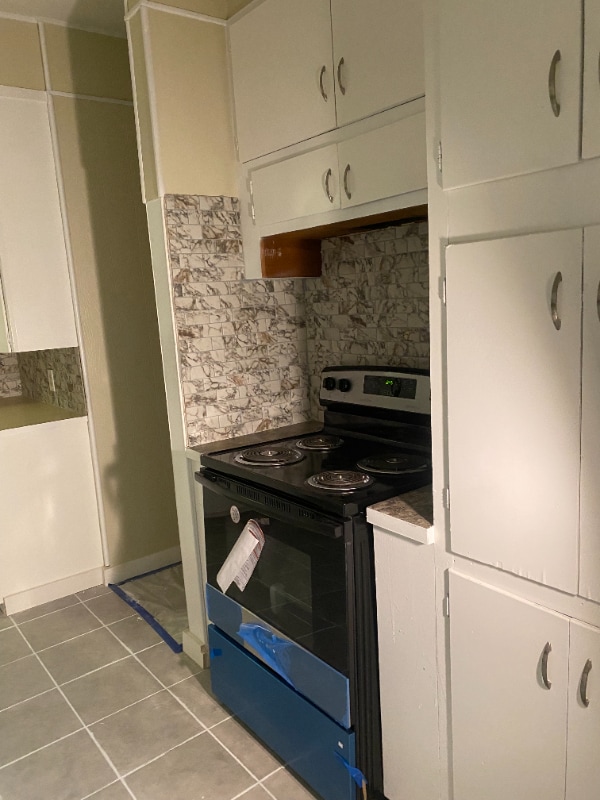 Building Photo - 401 Nelson St