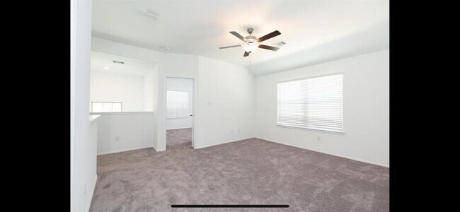 Building Photo - 19044 Pinewood Grove Trl
