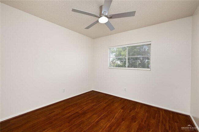 Building Photo - 16 San Esteban Ct