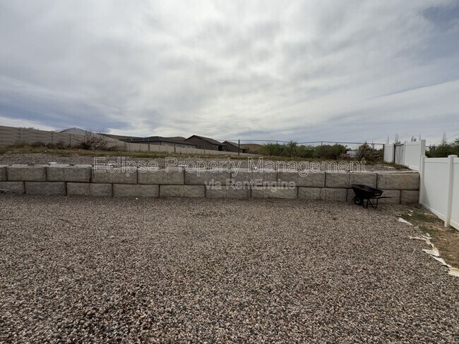 Building Photo - 147 Buena Vista Dr