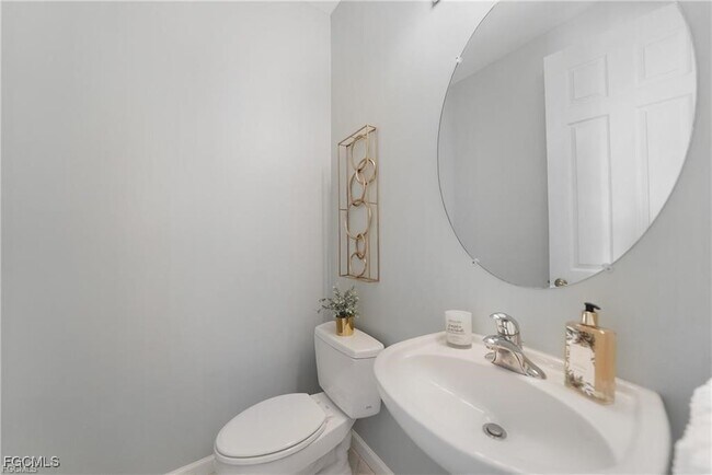 Building Photo - 22090 Longleaf Trail Dr