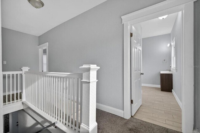 Building Photo - 2208 N Blvd