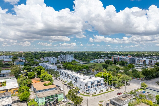 Aerial Photo - Parkview Gardens