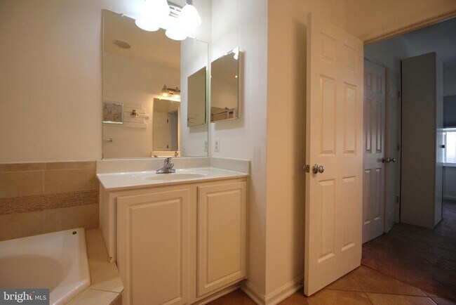 Building Photo - 2965 Chinkapin Oak Ln