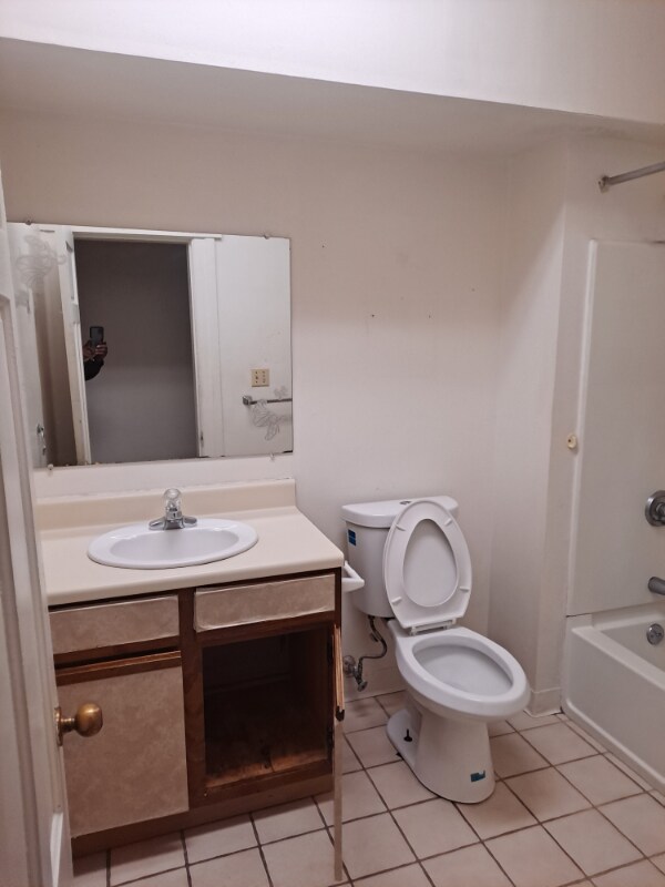 Building Photo - 43 Austin St