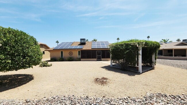 Building Photo - 14227 W Yosemite Dr