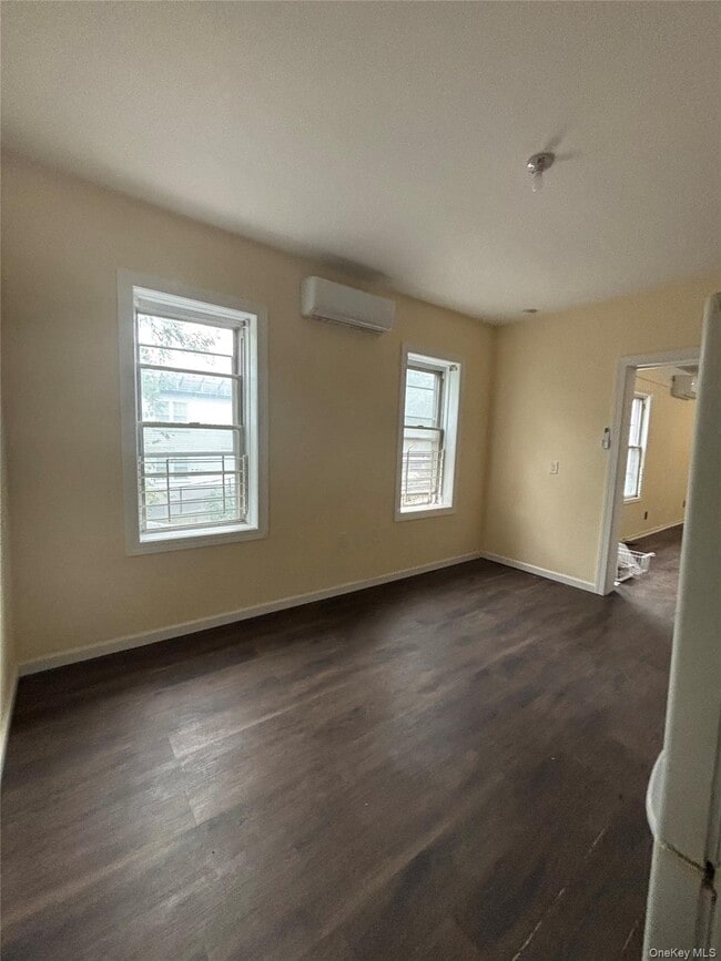 Building Photo - 248 Sommerville Pl