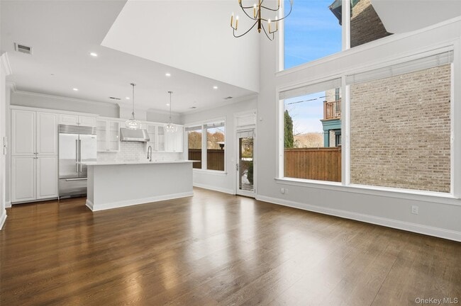 Building Photo - 21 Rivers Edge Dr