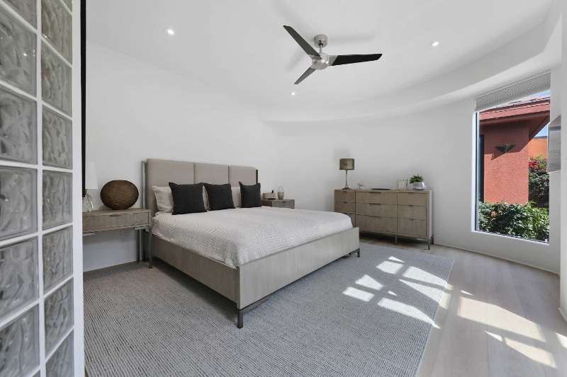 Building Photo - 50070 Vía De Moda