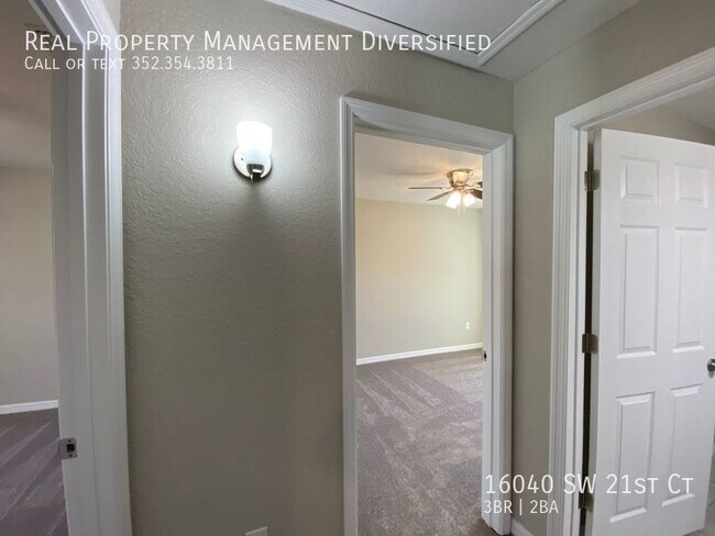 Building Photo - 16040 SW 21st Ct