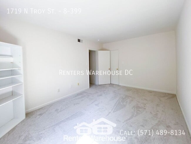 Building Photo - 1719 N Troy St