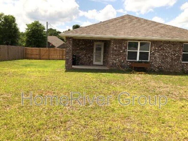Building Photo - 5437 Jenee Ct