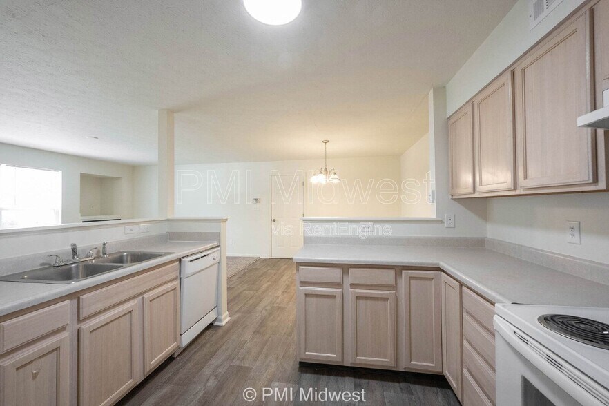 Building Photo - 3070 Wildcat Ln