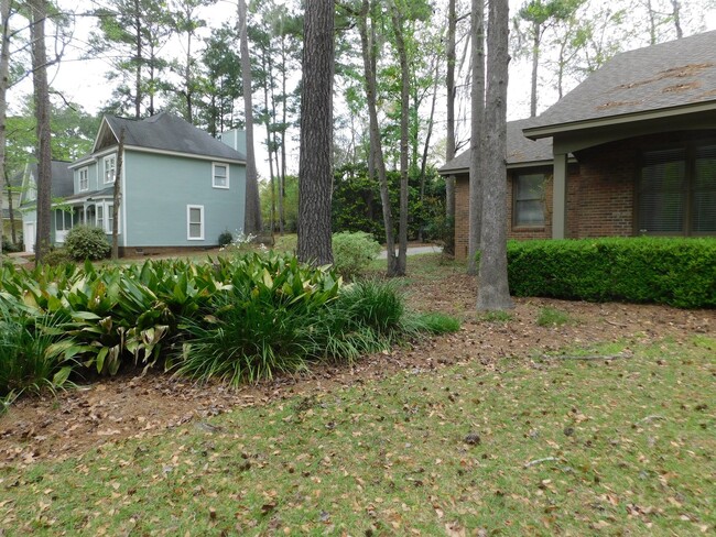 Building Photo - Magnolia Plantation Home