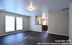 Building Photo - 9011 Hilltop Crossing Dr