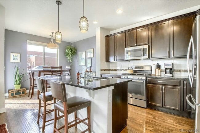 Building Photo - 6775 Morrison Dr