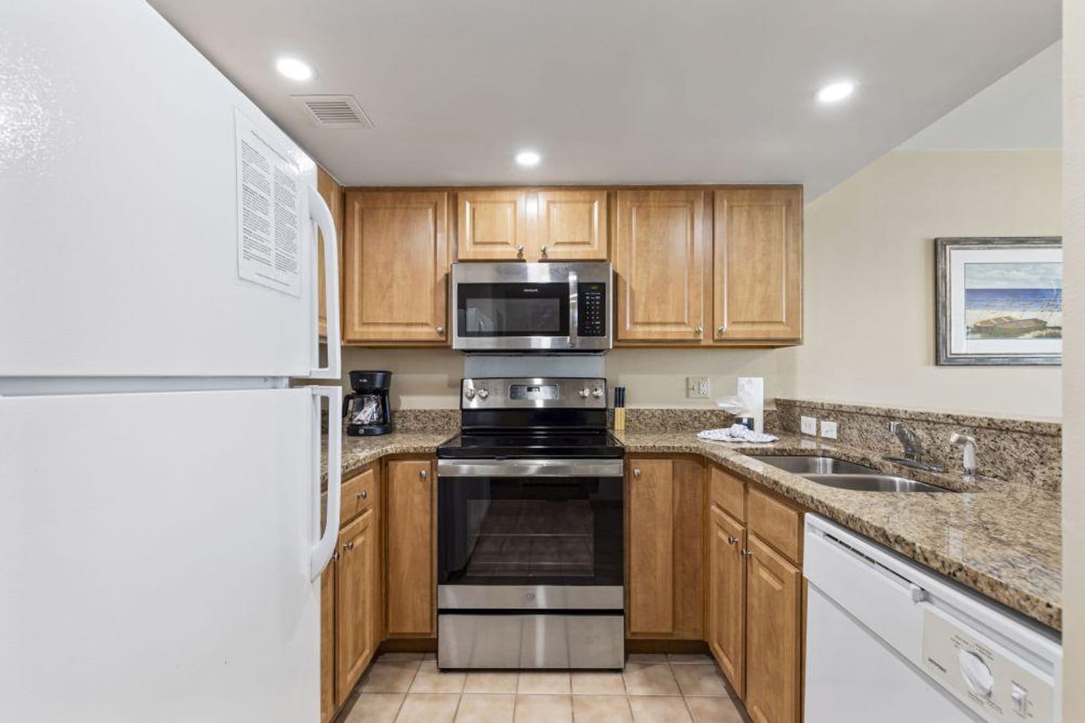 Building Photo - 3548 Alexandria Ave