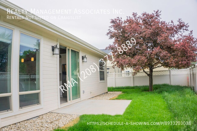 Building Photo - 5086 N Cortona Way